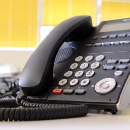 Telefon ptbs